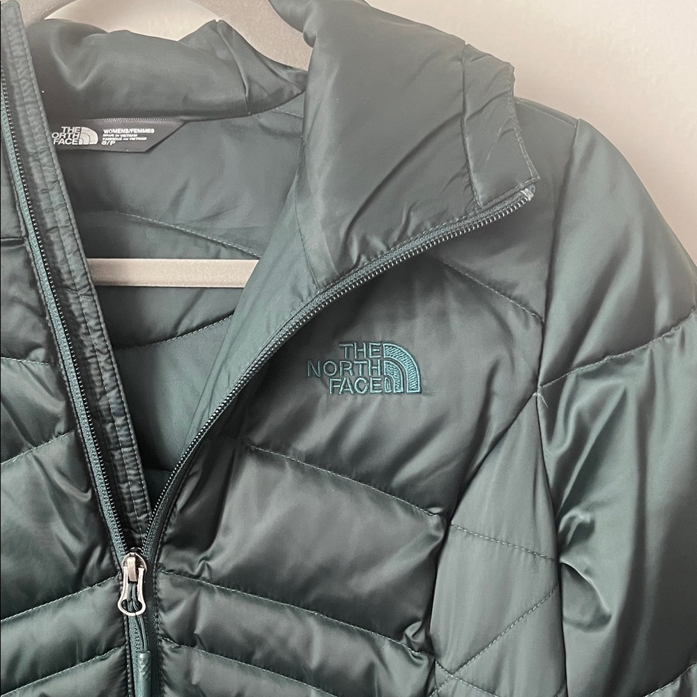 Green Quilted Hooded Jacket - Picture 2 of 4